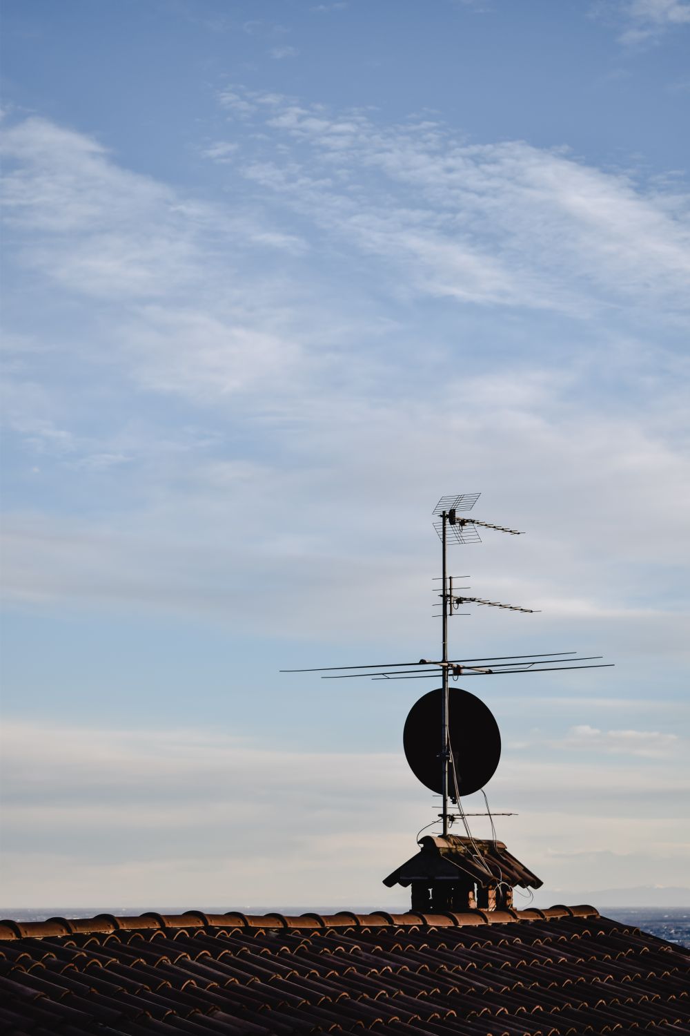Antena de TV/TDT en tejado